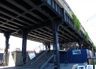 New York - 30 mars - 1 avril 2012  Début du High-Line au coin de Washington st. et Gansevoort st. - un jardin sur une ancienne voie ferrée abandonnée (http://www.thehighline.org/)